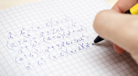 乗法公式による式の展開と因数分解：中学数学の多項式計算